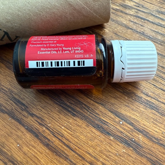 Young Living Christmas Spirit Essential Oil, new, unopened - Picture 2 of 4